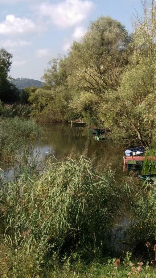 B&B Le Paradis Buxerulles Bagian luar foto