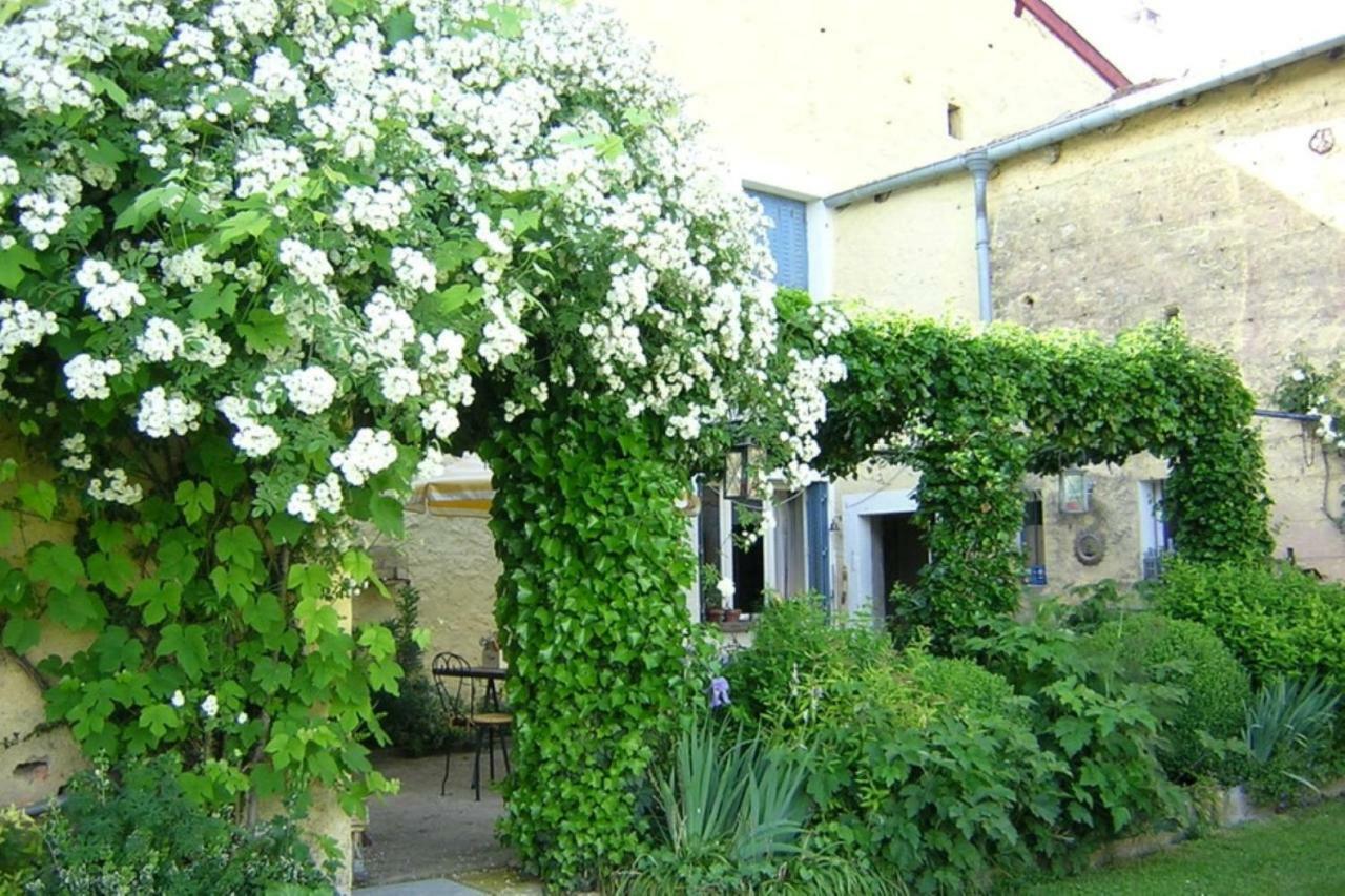 B&B Le Paradis Buxerulles Bagian luar foto
